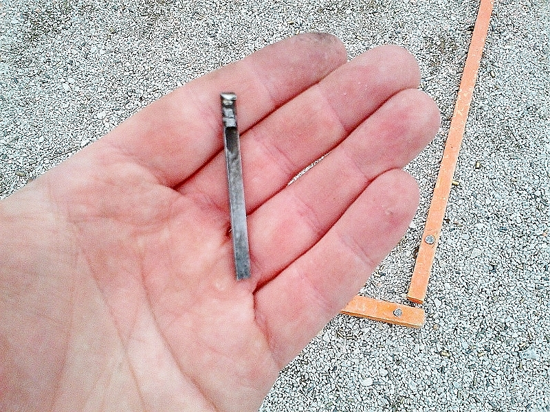 broken extractor 1 (800x600)