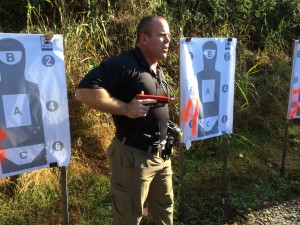 Greg Ellifritz, the brains behind Active Response Training, demonstrates the "#2" position with a SIRT gun.